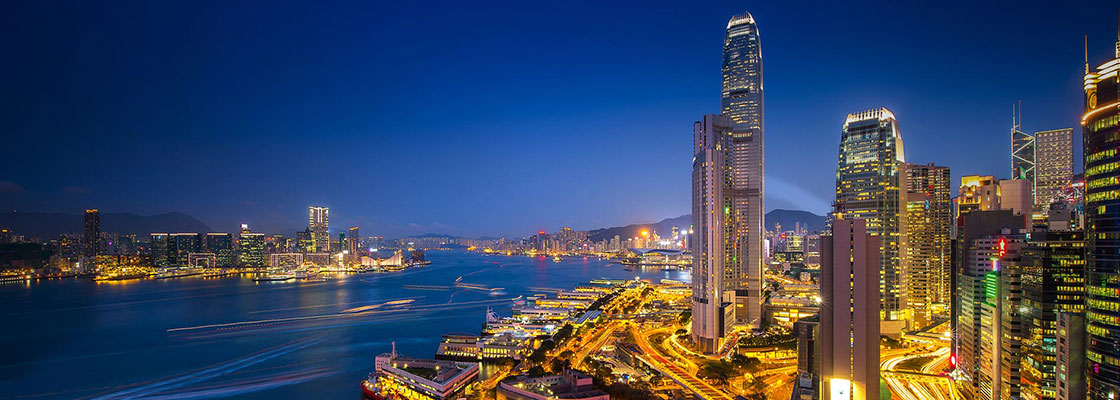 追求卓越，创造传奇！